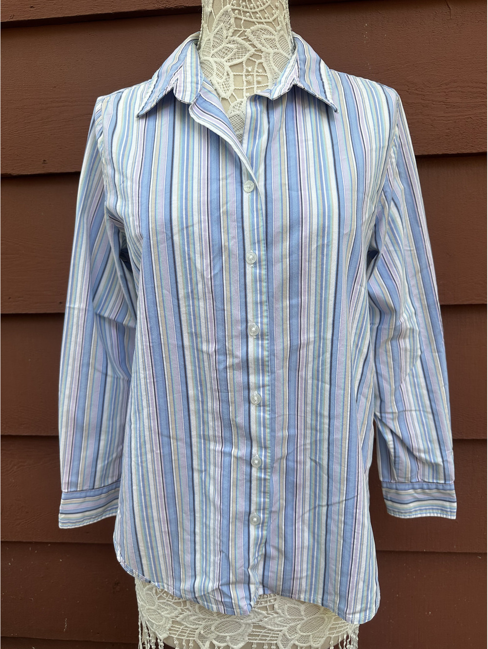 Liz Lange Maternity Striped Button Up Shirt Y2K Preppy Vintage Pastel Blue